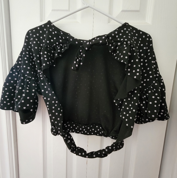 BOOHOO- Polka Dot Ruffle Open Back Tie Top (Size 4) - Picture 3 of 4